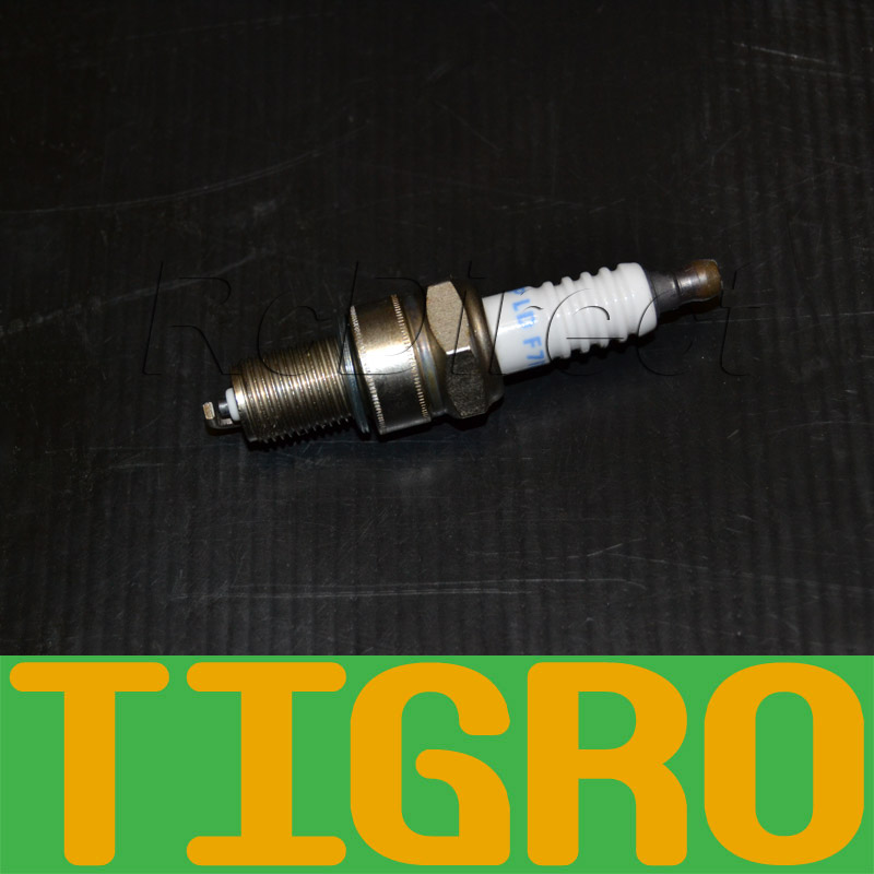 Spark plug for snowblower 11HP